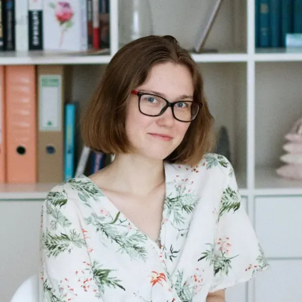 Психолог Тетяна Кононенко - Під час консультації огортаю клієнта увагою та прийняттям, бо вважаю це важливою частиною роботи психолога. Даючи можливість проявлятися, готова і до перепадів настрою, зміни образу чи обговорення культури Японії, якщо це необхідно